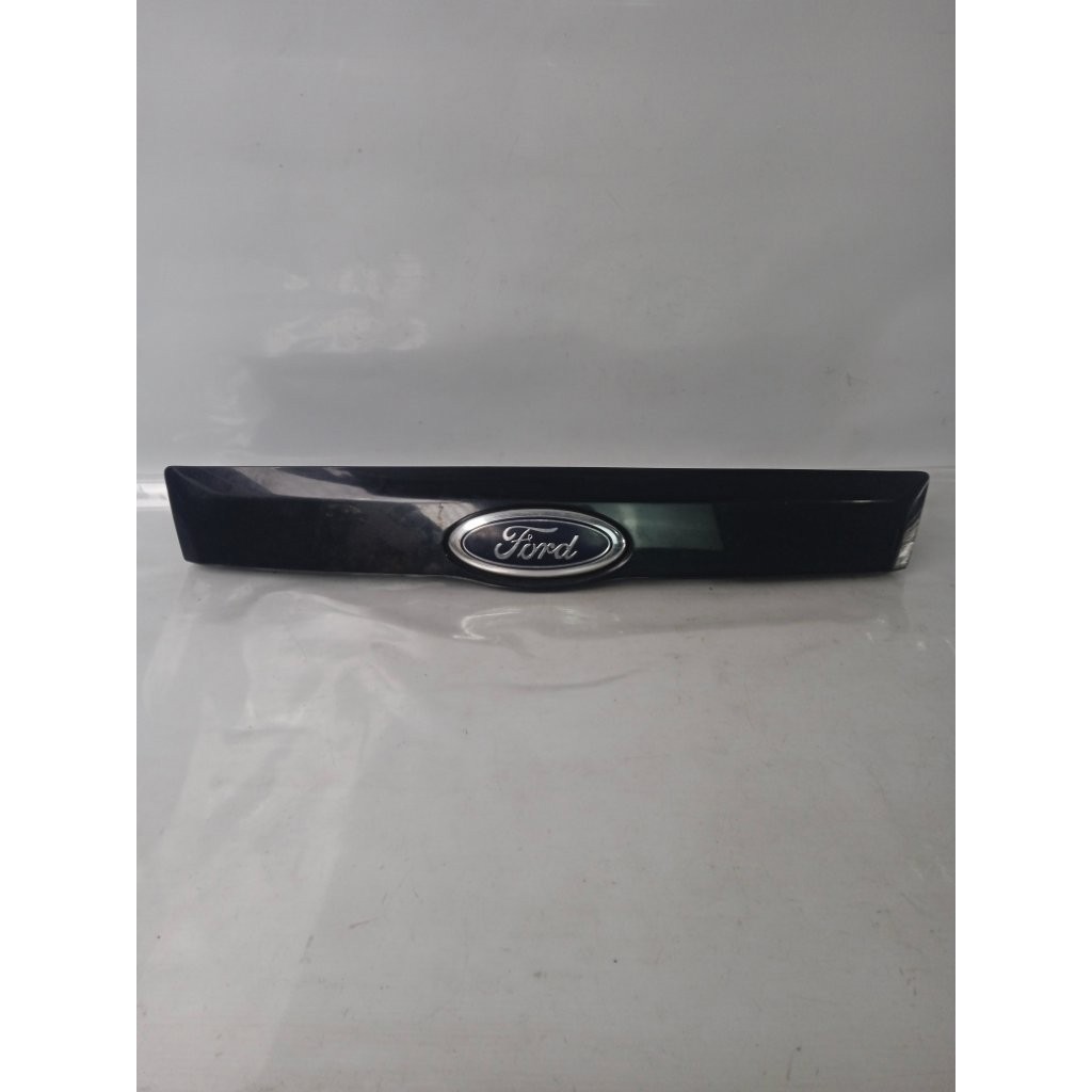 Aplique Tampa Traseira Ford Ka 2008 a 2013