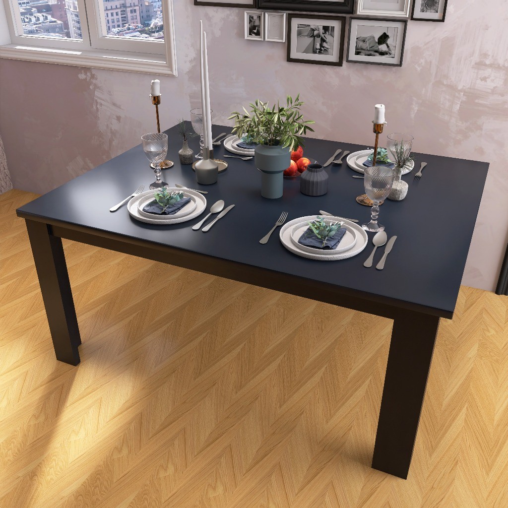 Mesa de Jantar com Tampo Retangular em Madeira