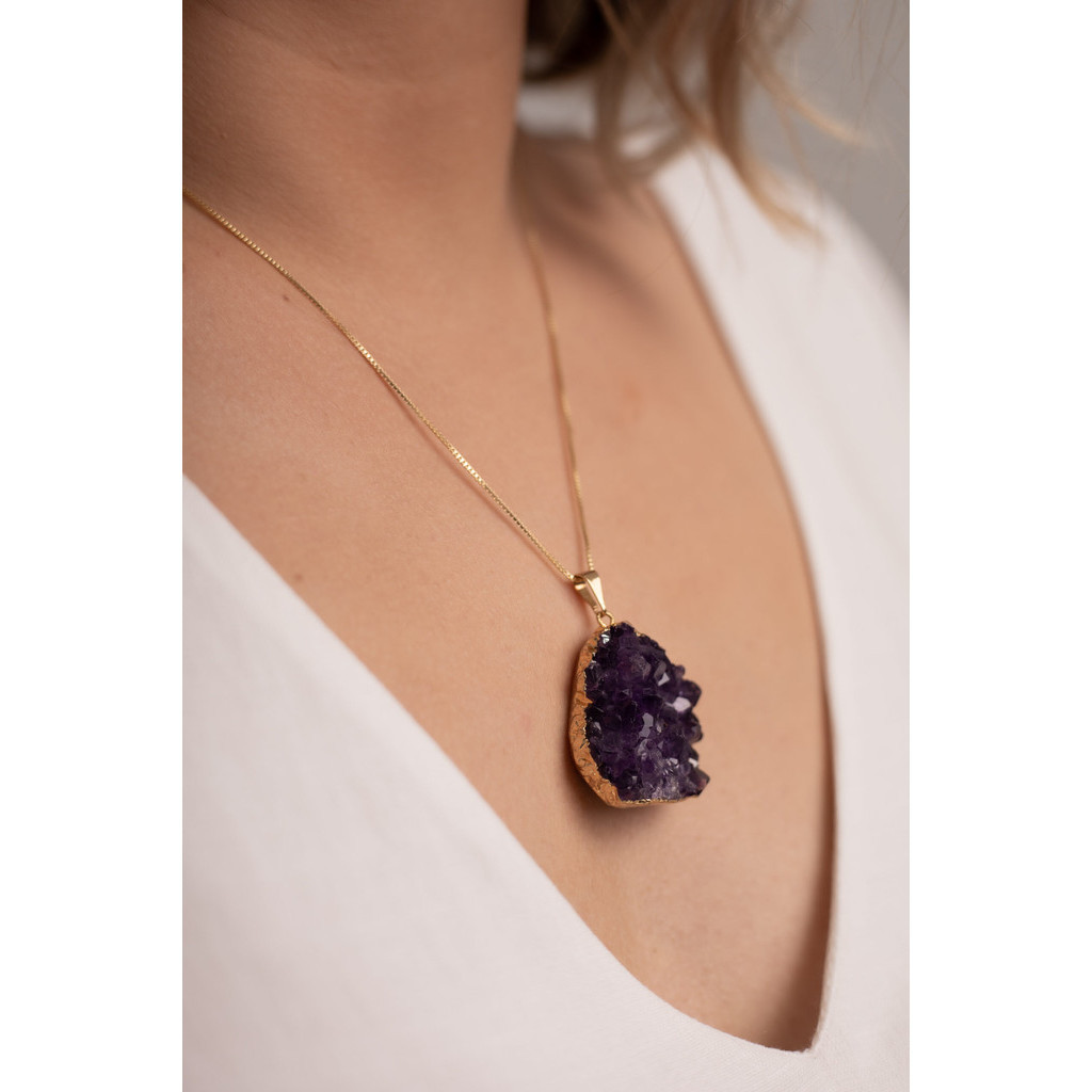 Colar Feminino de Pedra Natural Ametista em Drusa folheado em ouro 18k Cristal 100% Natural