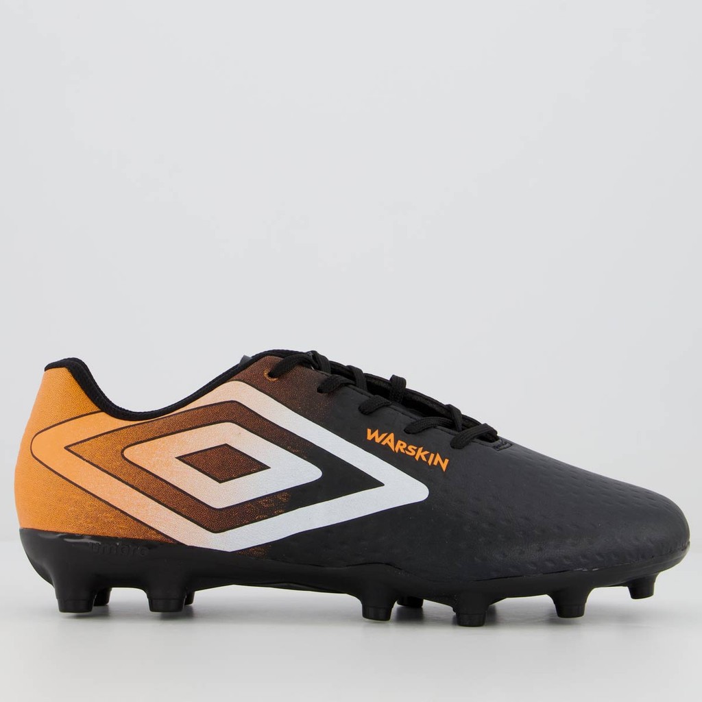 Chuteira Umbro Warskin Campo Preta - Sports & Outdoors