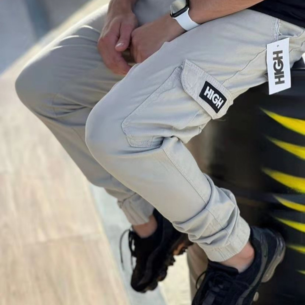 Calça Cargo Jogger Sarja Masculina Com Punho Esportivo Confortavel Unissex Cintura Com Elastico Moda Casual Moda Unisex