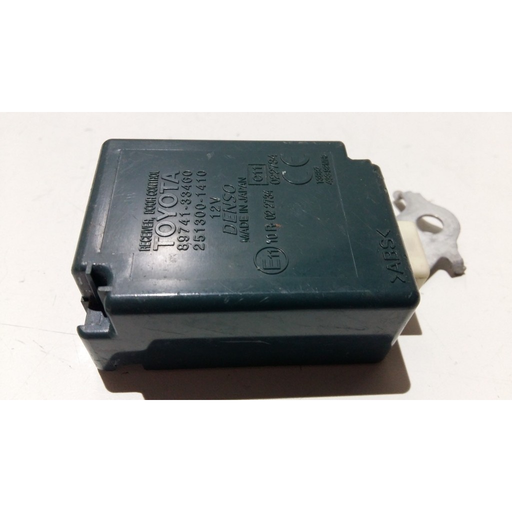 Módulo Controle Porta Toyota Camry Dx Le Se Xle 3.0 93/96 