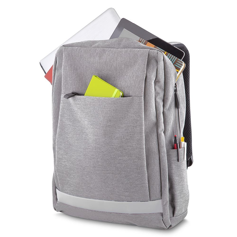 Mochila Slim All White Practical Day | Poliéster 15 x 31 x 43 cm com USB e Conector P2