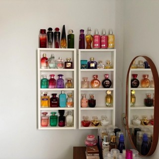Kit 2 Expositor Prateleira Porta Perfume Esmalte Decorações Com Divisórias Em MDF em Oferta na Shopee