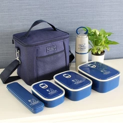Conjunto de Bolsa Térmica e Pote p/Alimentos c/ 3 pcs com Porta Escova e Pasta de dente Jacki Design
