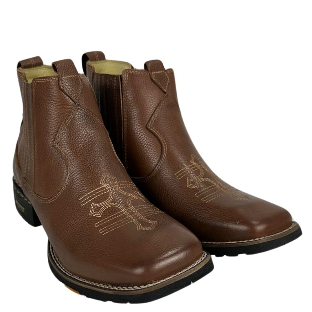 Botina Masculina Zebu Bico Quadrado Couro Floater Marrom Com Bordado De Cruz
