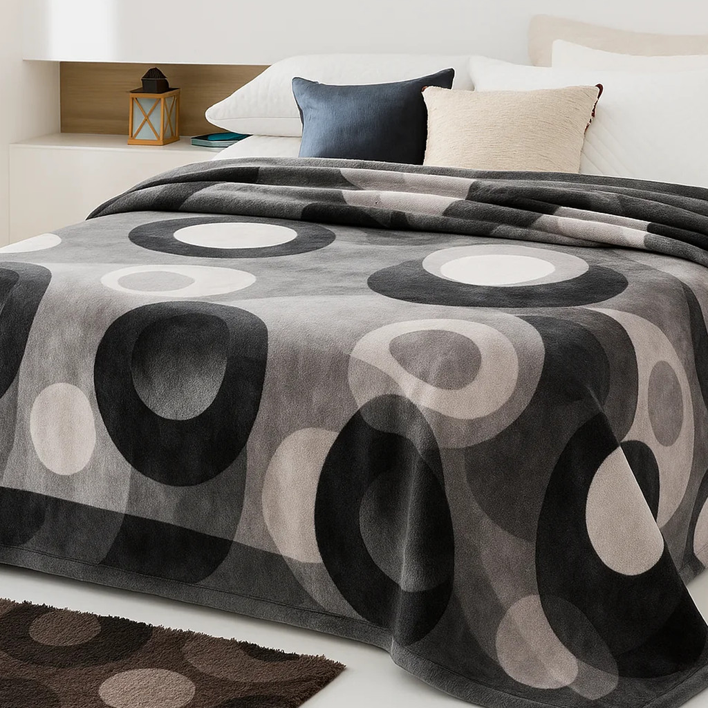 Cobertor inverno Grosso Bolinha Casal Pesado Macio Quentinho Cinza com Preto - Home & Living