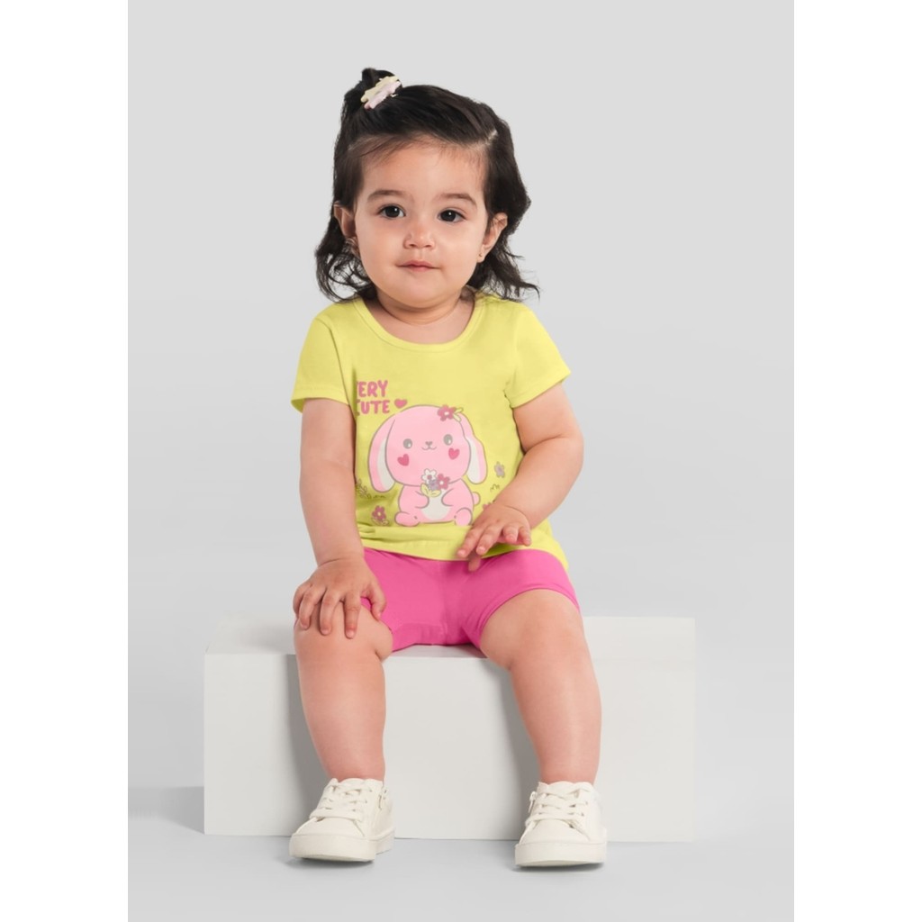Conjunto Infantil Menina Brandili com Shorts Ciclista Rosa e Blusa Amarela Coelhinha