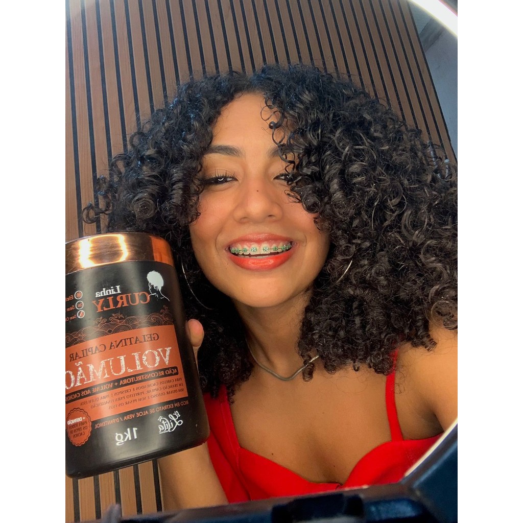 Gelatina Modeladora de Cachos Volumão 3 em 1 1KG Super Definição Antifrizz Hidratação Brilho Cacheados Crespos