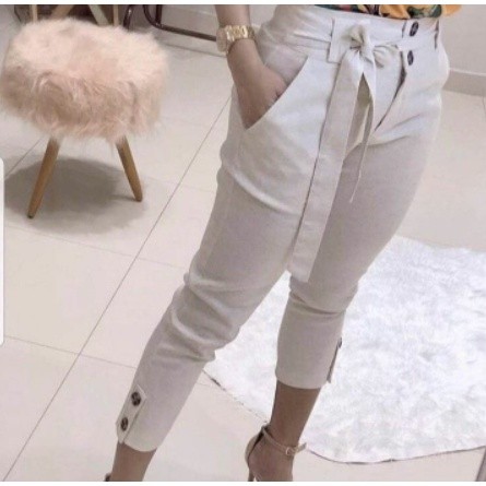 Calça feminina alfaiataria Pantacourt em Linho em Oferta na Shopee