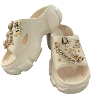 Chinelo Babuche Sandalia Plataforma Com ou Sem Pins Sortidos