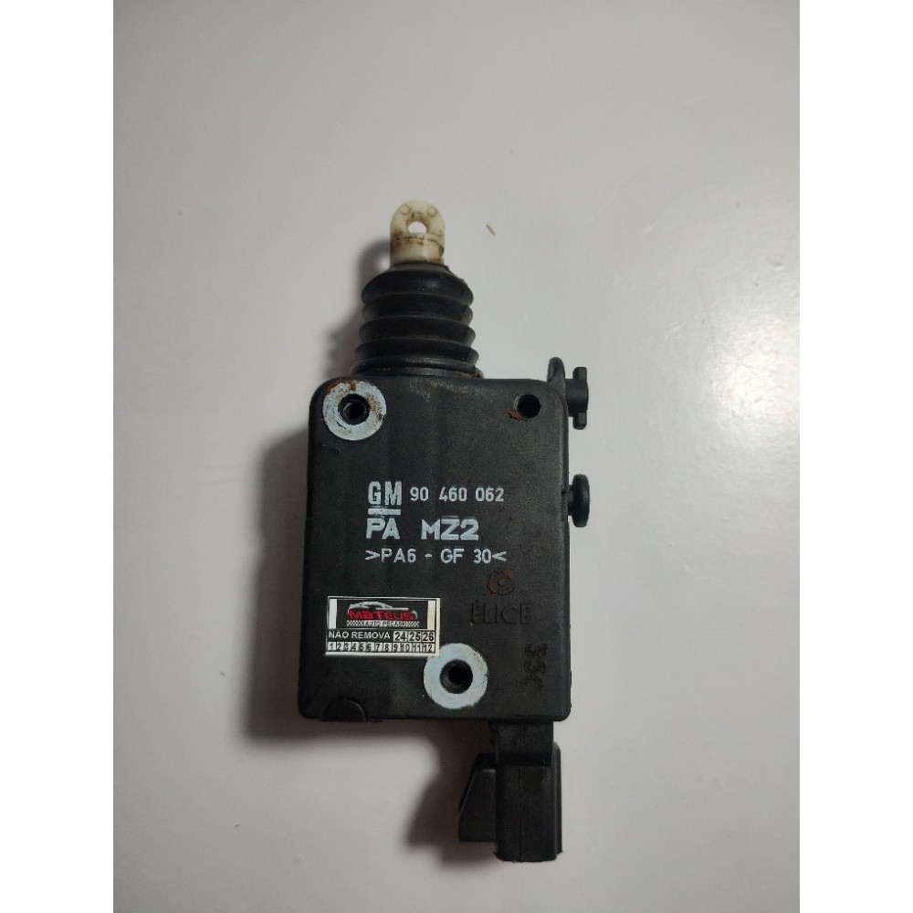 Motor Trava Elétrica Porta Mala Gm Vectra 1997 2005 90460062
