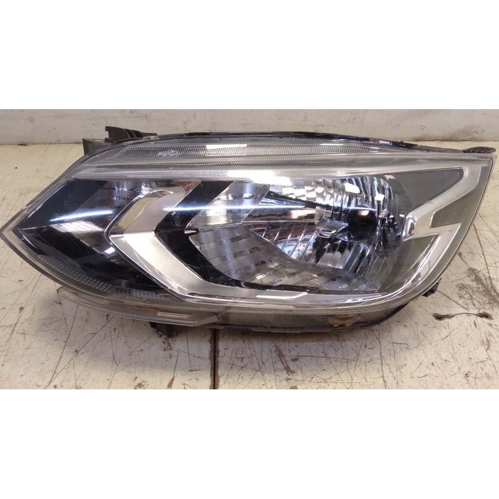 Farol Esquerdo Onix 20/25 26309588 GM5746 Sg