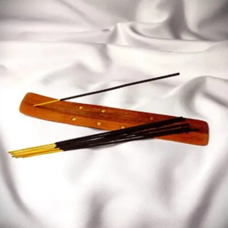 INCENSÁRIO FORMATO CANALETA – INDIANO em Oferta na Shopee