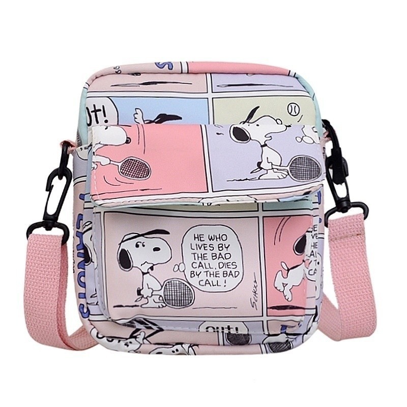 [Envio em 48 horas] 2023 Nova Bolsa Snoopy Cross-Shaped Saco De Corpo Bonito Versão Coreana De Um Ombro Quadrado Pequeno