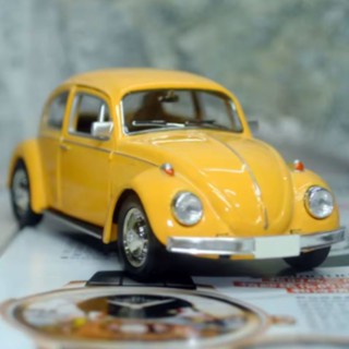 Miniatura Fusquinha Carrinho De Ferro Fusca Fricção Abre Porta em Oferta na Shopee