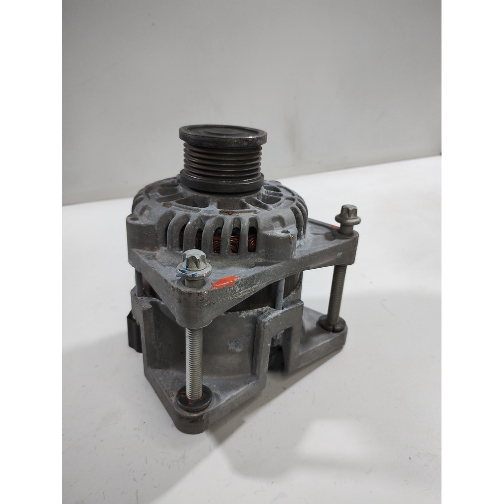 Alternador Chevrolet Cruze Tracker 1.8 13579666 12j04