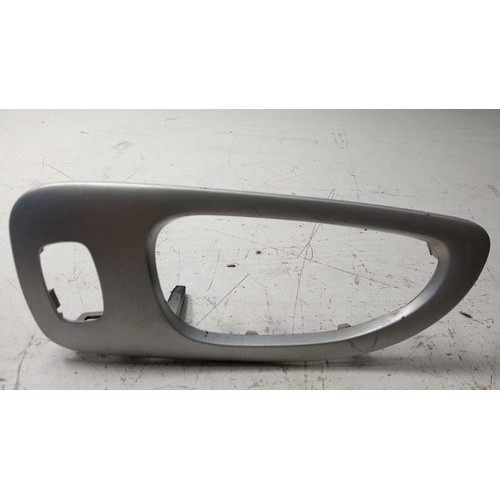 Moldura Maçaneta Interna Tras Dir Peugeot 307 2010 Original