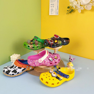 Novo Estilo de Sapatos com Furos para Mulheres e Homens, Sandálias de Praia, Chinelos, Tamanho 11, Sapatos Infantis ZBOI em Oferta na Shopee