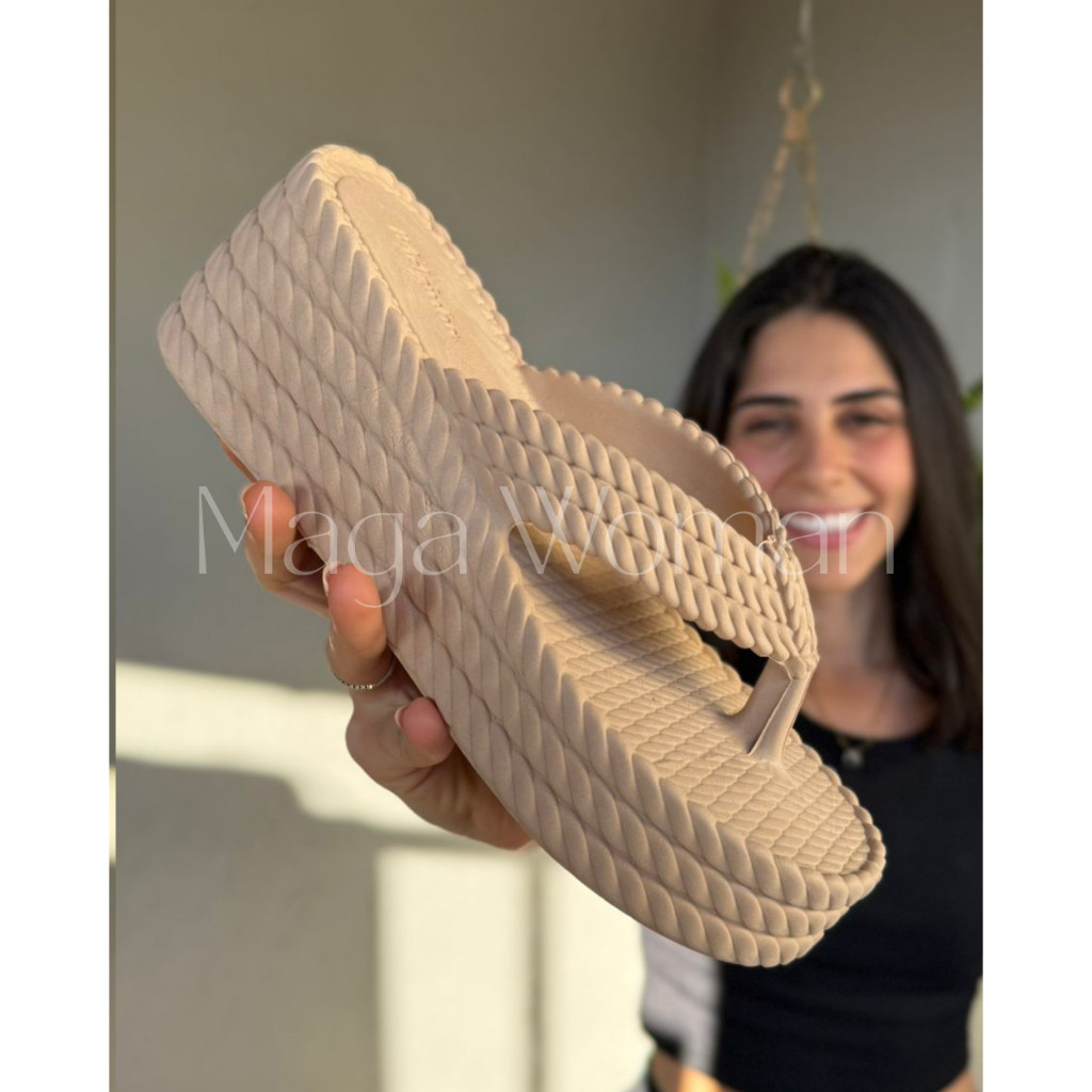 Sandália Plataforma Flat Trançado Feminina Confortável Estiloso Verão 2025 do 34 ao 39 em Oferta na Shopee
