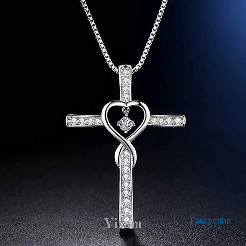 Yisam Korea Heart Hollowed Pendant Minimalist Cross Necklace Para Mulheres Jóias Cristãs De Rhinestone Sênior Acessórios Gift