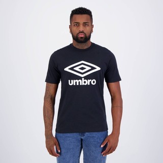 Camiseta Umbro Essential Logo Preta em Oferta na Shopee