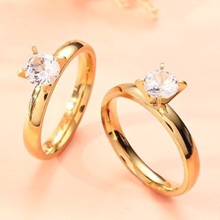 Anel Solitário Banhado A Ouro 18K Pedra Zircônia Formato Diamante  4mm Aço Inoxidável