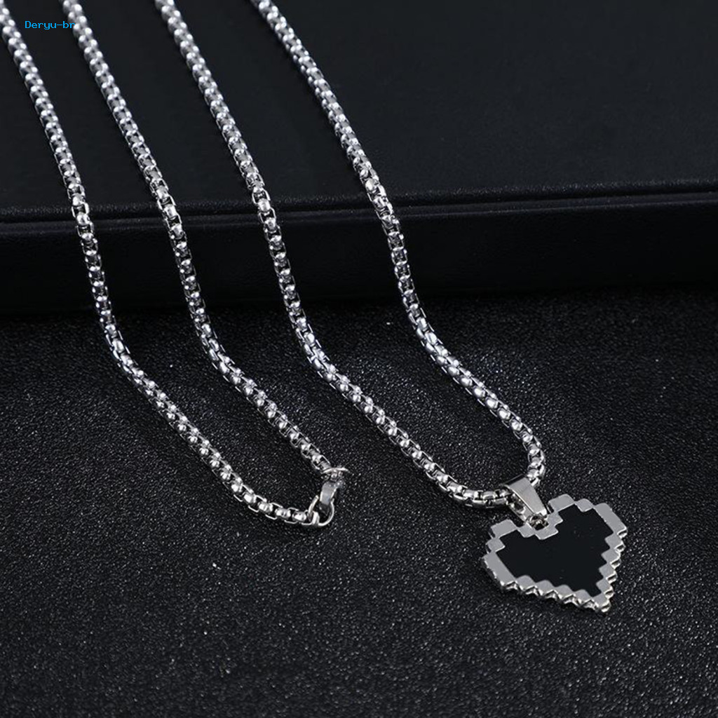 Love Long Necklace Sweater Heart Pendant for Couples Hop Style Jewelry Gift for Men and Women T-shirt Fashion Black