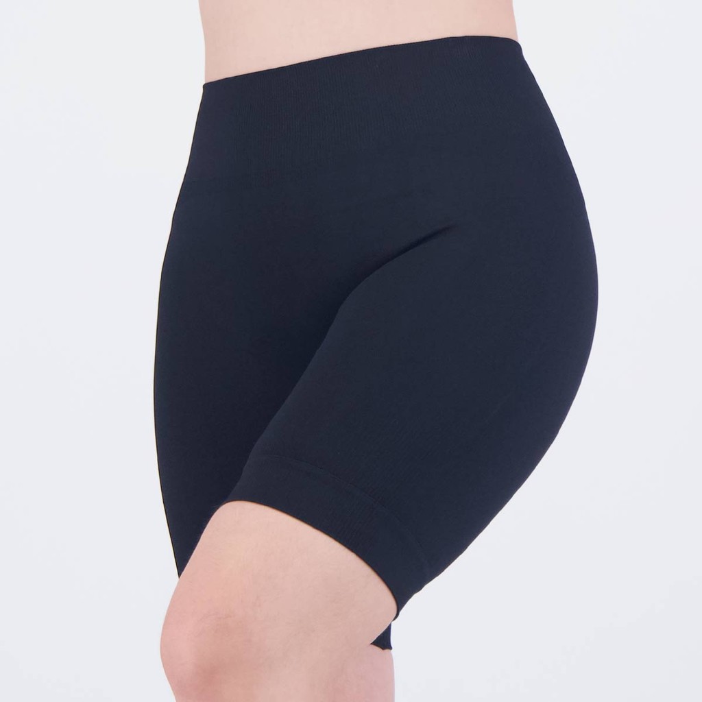 Bermuda Selene Sem Costura Fitness Feminina Preta em Oferta na Shopee