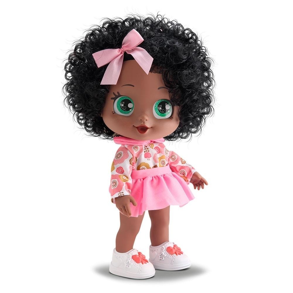 Boneca Brave Girls Medica Negra 780 Bee Toys - Mom & Baby