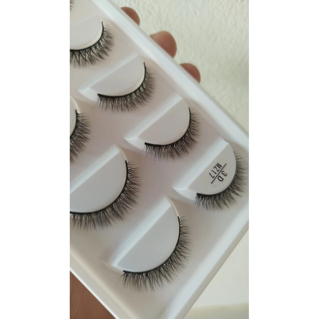 Cartela com 5 Pares de Cílios Postiços 3D  MZ17 em Oferta na Shopee