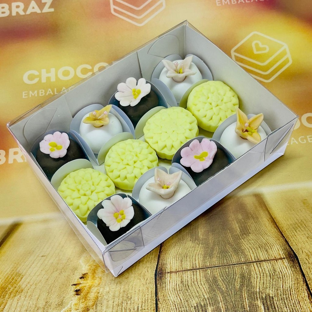 10~50 CAIXA COM VISOR BRANCA (12 DOCES) 10,5x4x14 ID5057 (IDEIA) ESSENCIAL