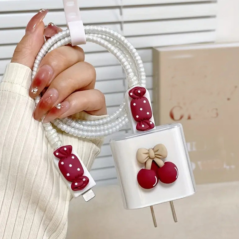 Conjunto de 5 peças Candy Cherry Adequado para Apple 20w Caixa protetora do cabeçote de carregamento 18w Caixa protetora do cabeçote de carregamento rápido Caixa protetora do cabo de dados Cute