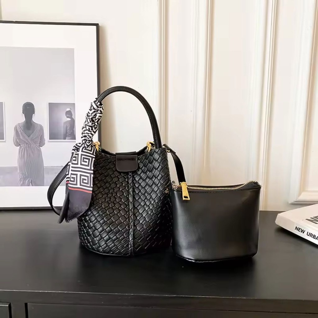 Kit Bolsa Feminina Bau Estruturada + Necessaire Couro Pu Moderna Casamento