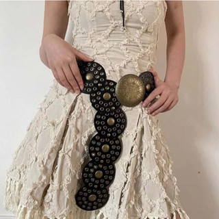 Cinto Feminino Médio Estilo Barroco Couro Sintético Adornado Em Metal Dourado Redondo
