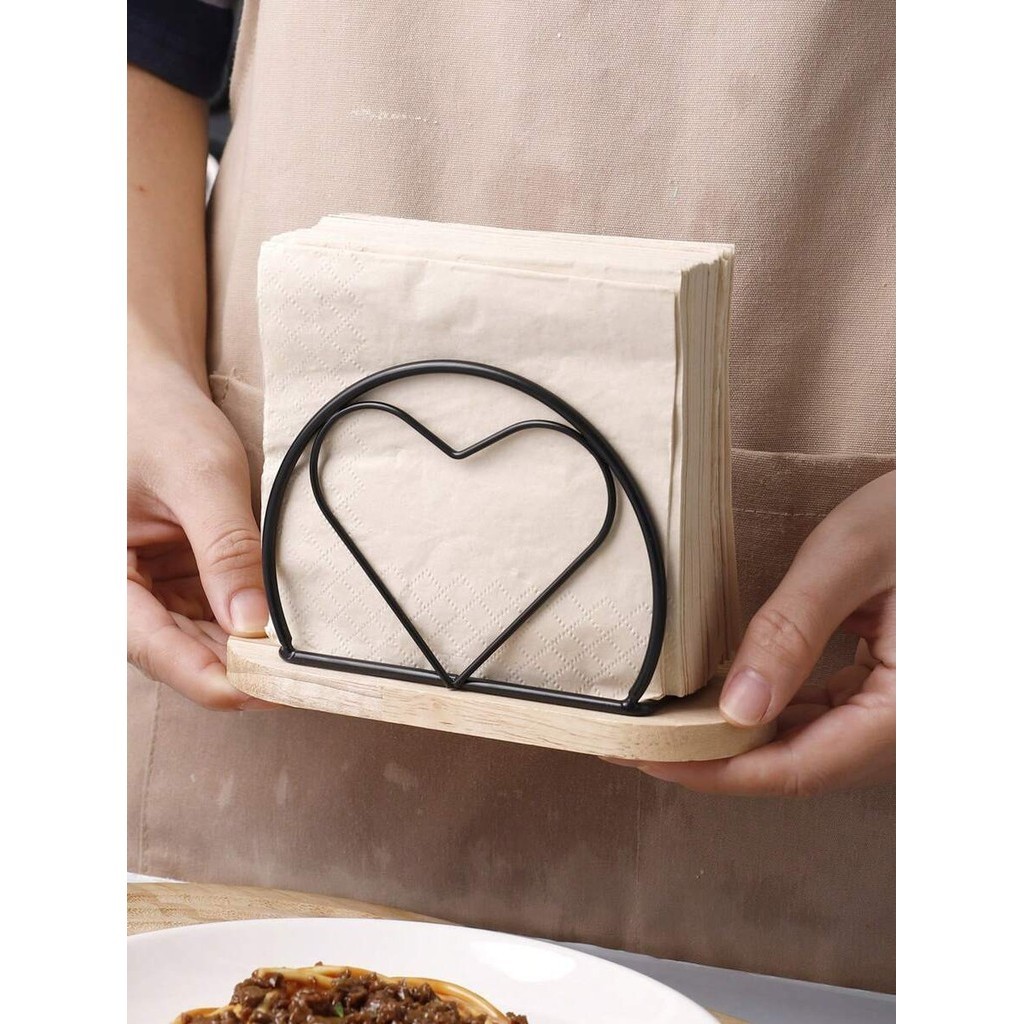Porta-Guardanapos com Motivo de Coração - Adicione Beleza e Delicadeza à Sua Decoração de ...