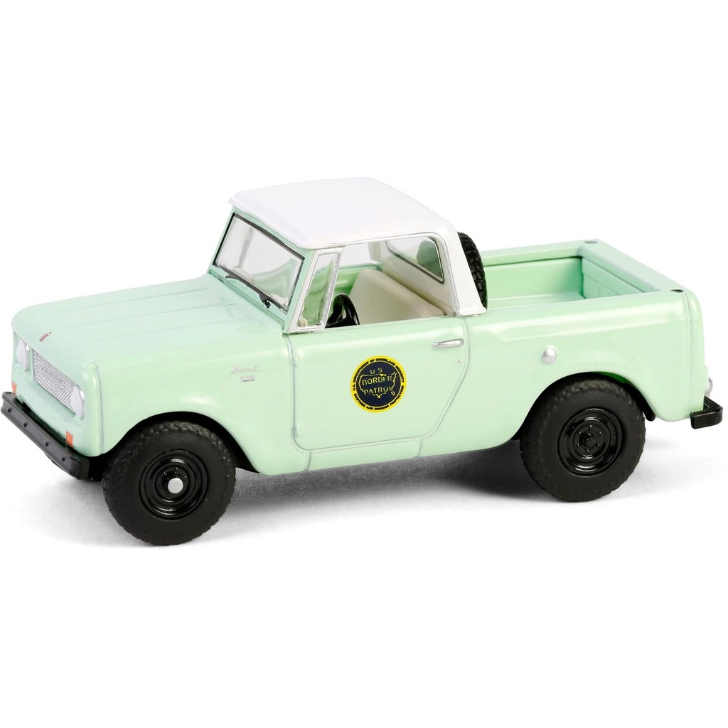 Miniatura - 1:64 - 1969 Harvester Scout Half Cab Us Border Patrol - Hot Pursuit Especial Edition - Greenlight 43035