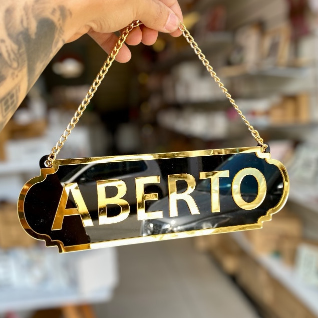 PLACA ABERTO E FECHADO EM ACRILICO ESPELHADO COM VENTOSA