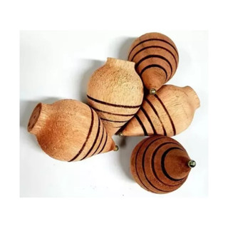 Pião De Madeira + Fieira 10 Unidades - Brinquedo Tradicional Promoção OFERTA em Oferta na Shopee