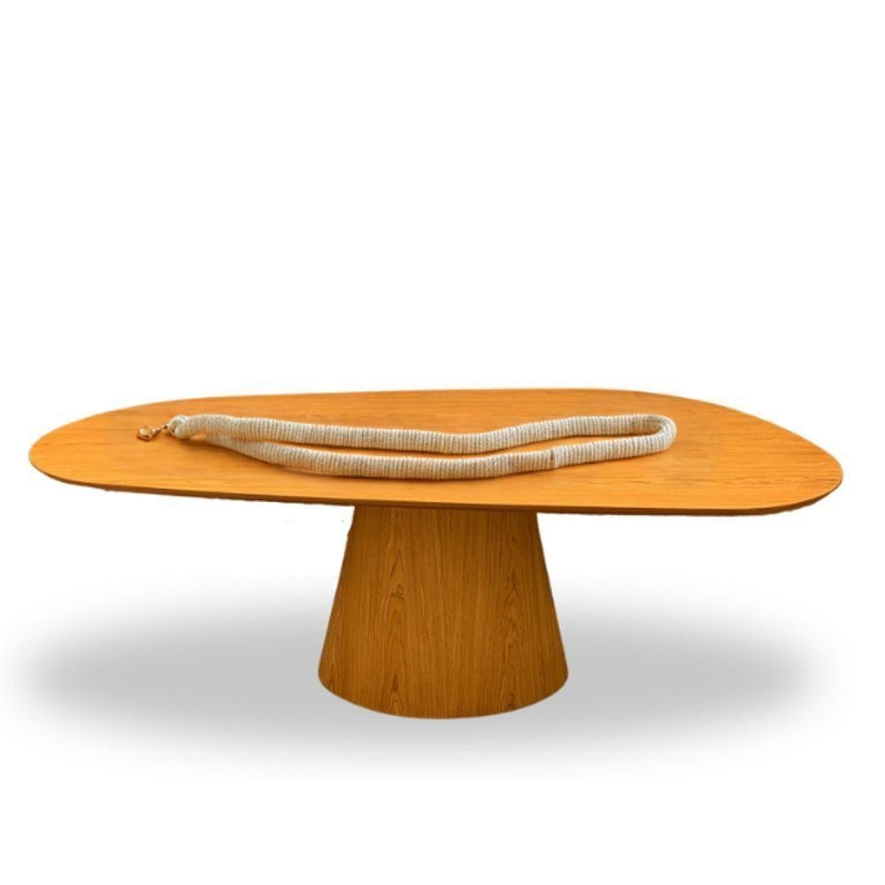 Detalhes do Mesa Oval Orgânica em Freijó 180x100 cm