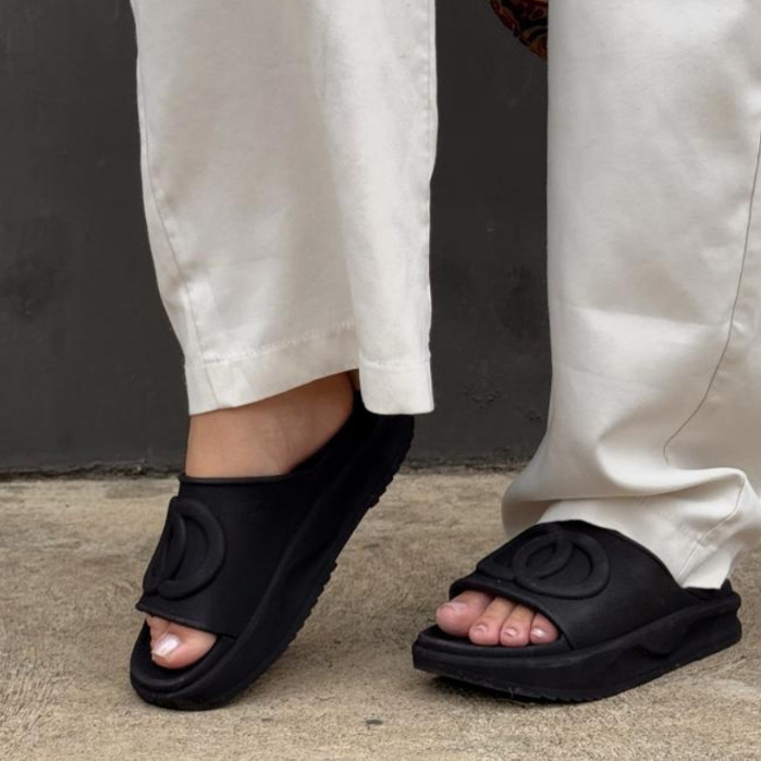 Chinelo Nuvem Slide Feminino Confortável Plataforma Leve Macio Promoção  Desconto em Oferta na Shopee