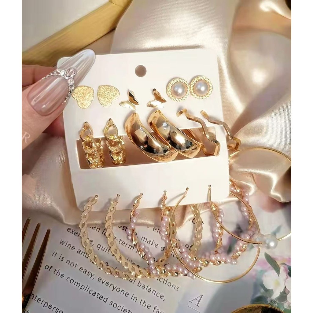 Exagera pérola grande orelha loop brincos conjunto criativo simples 9 pares de borboleta peach coração C brincos em Oferta na Shopee