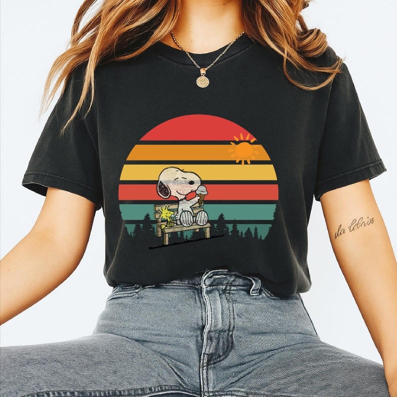 Camiseta Feminino Snoopy Retro Sunset T-shirt Blusa Unissex Algodão Premium Streetwear Envio Imediato
