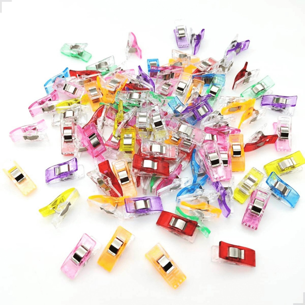 Kit 50 Mini Prendedor Tecido Clip Alinhava Costura Patchwork Artesanato Decoração Prendedor Newz