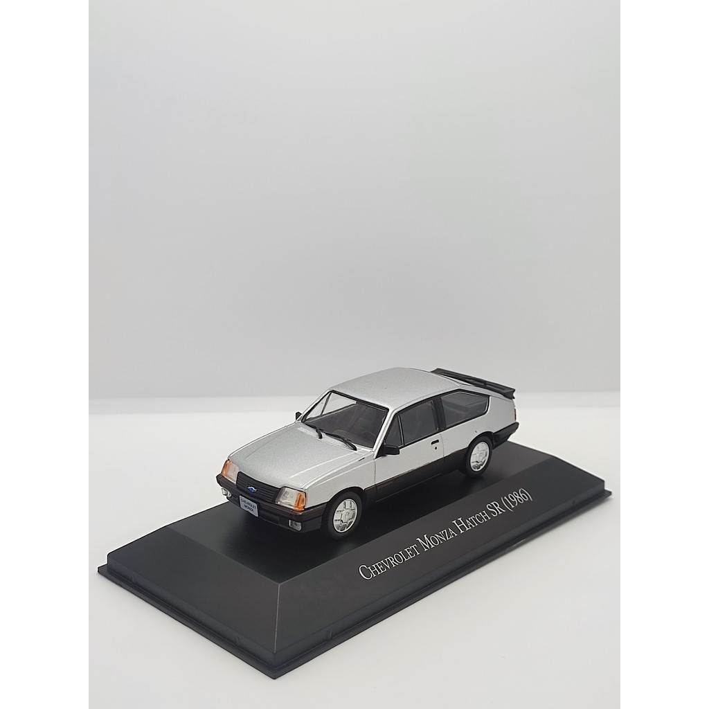 Miniatura Chevrolet Monza Hatch SR 1986 Carros Inesquecíveis do Brasil 1:43