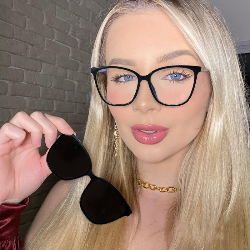 2 Em 1 Olho De Gato Anti-Luz Azul Óculos Feminino Clipe Magnético Óptico De Sol Polarizados em Oferta na Shopee