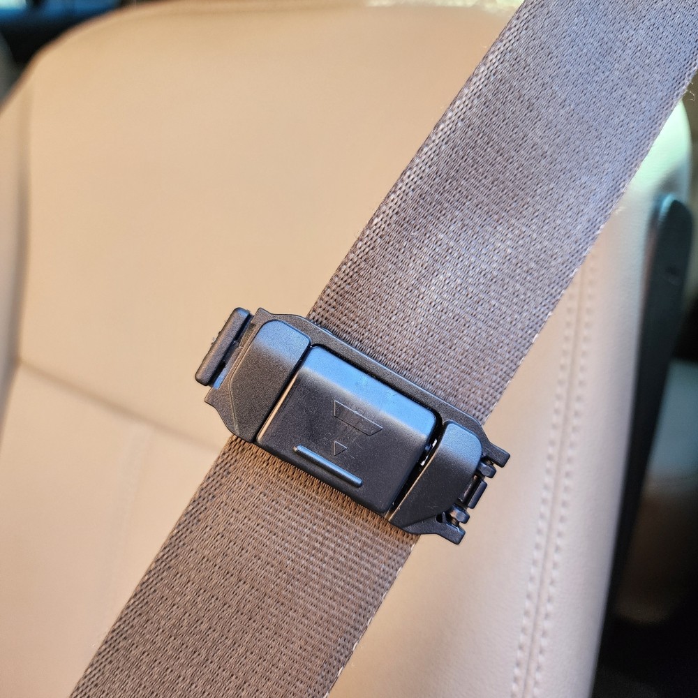 TRAVA PARA CINTO LUXO MULTIUSO em Oferta na Shopee