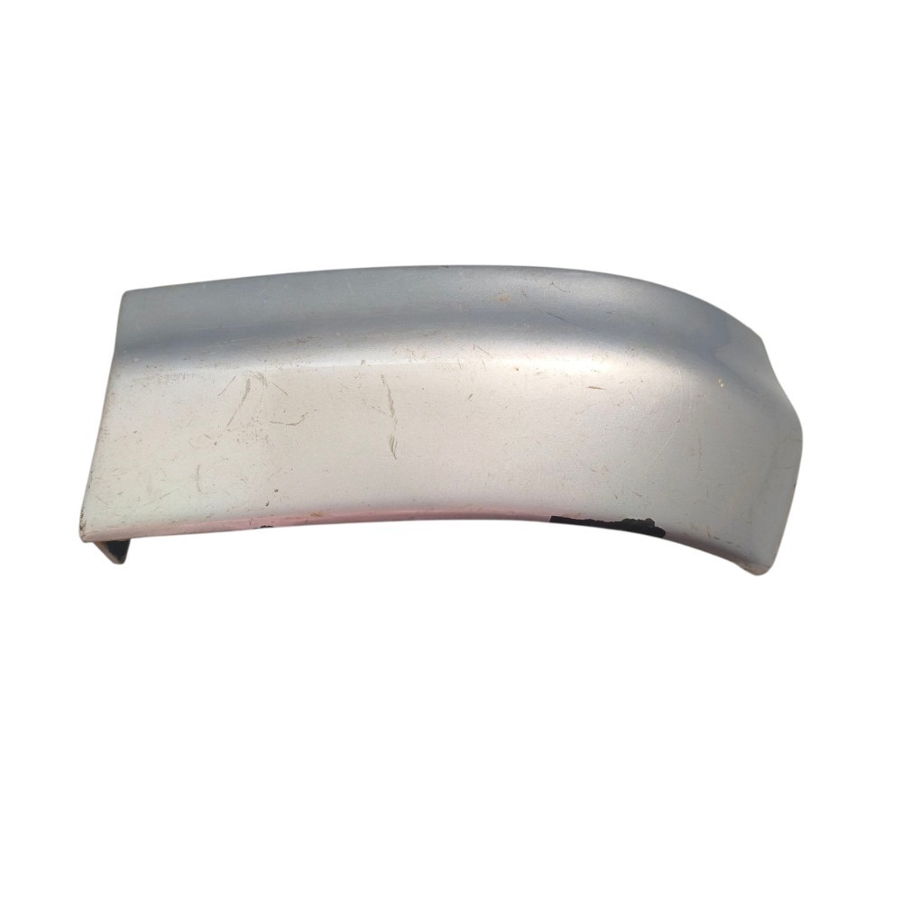 Moldura Para-choque Traseiro Esq Gm Zafira 2008 a 2012