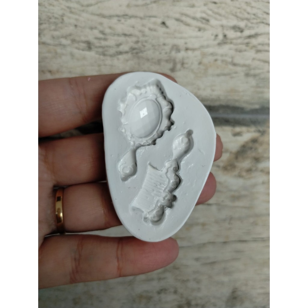 Molde de Silicone Espelho E Pente Branca de Neve Oxum