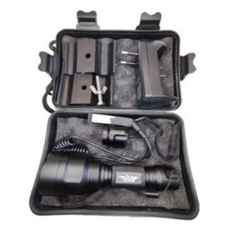 Lanterna Aluminio Tática Led Foco Luz Verde Com Suporte Para Fixa mtc8 - b1 - c1 em Oferta na Shopee